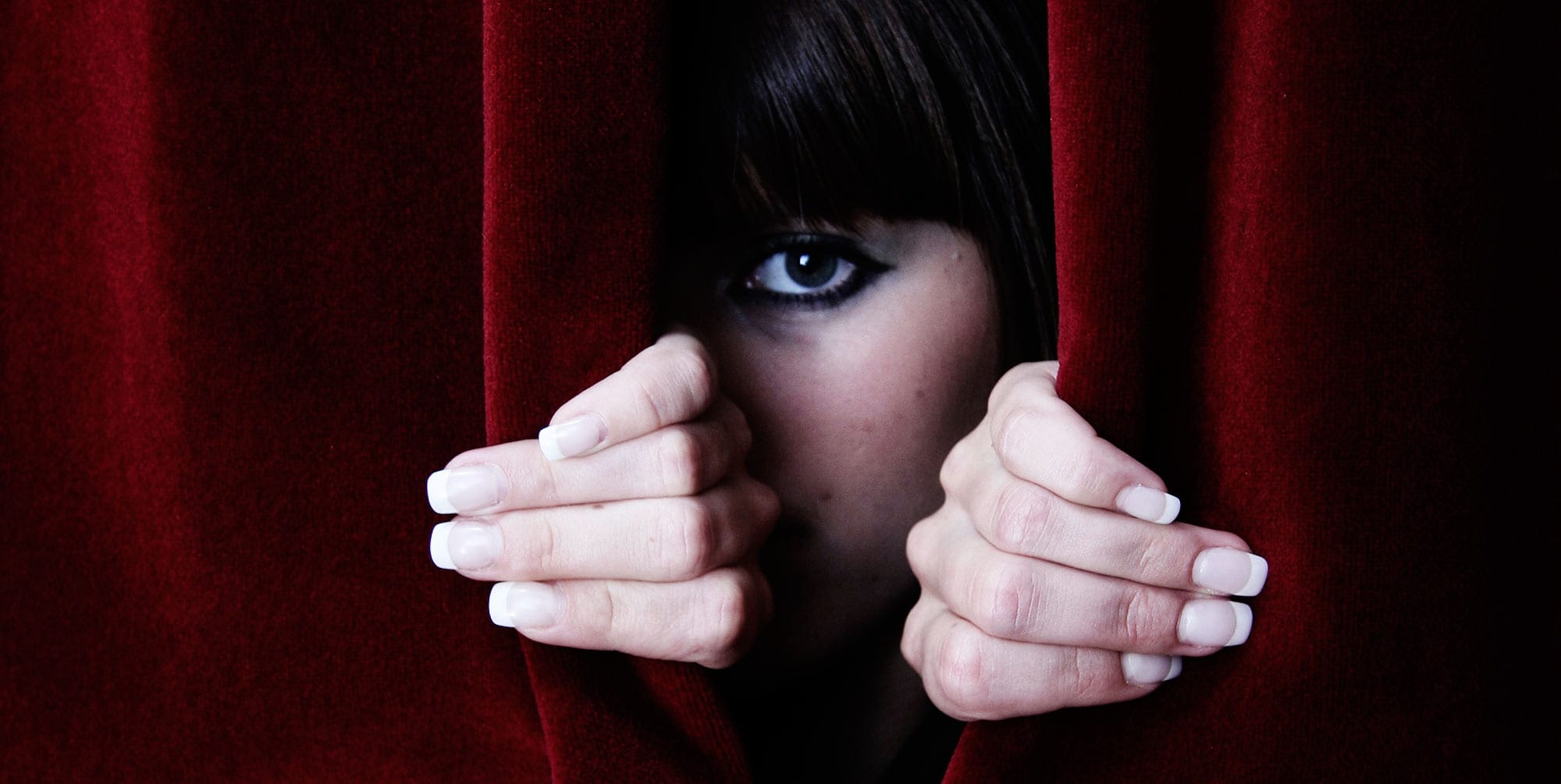 SNW-Website-Behind-the-Curtain-2000x1005